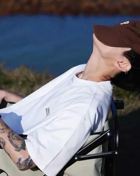 八荒效法